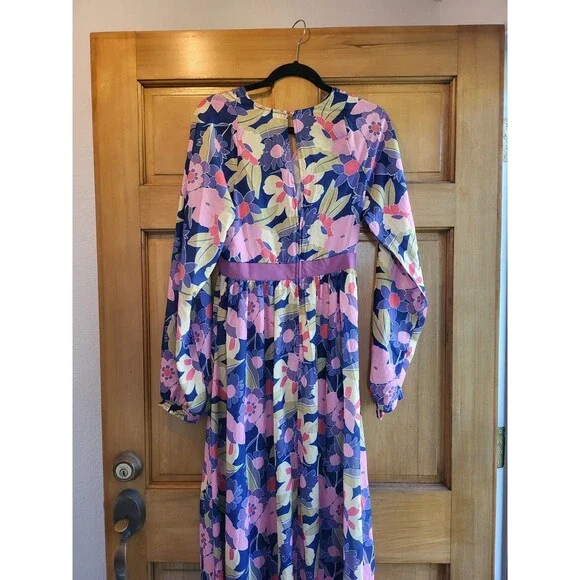 Unique Vintage 1970's Navy & Purple Floral Dress Size Medium - Picture 4 of 6